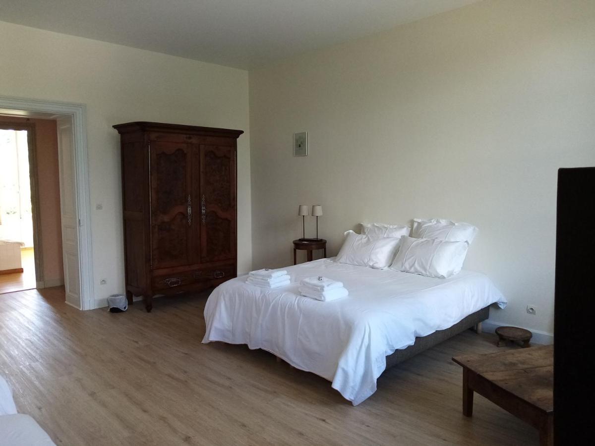 Bed and Breakfast Domaine De Pladuc Lachaise Экстерьер фото