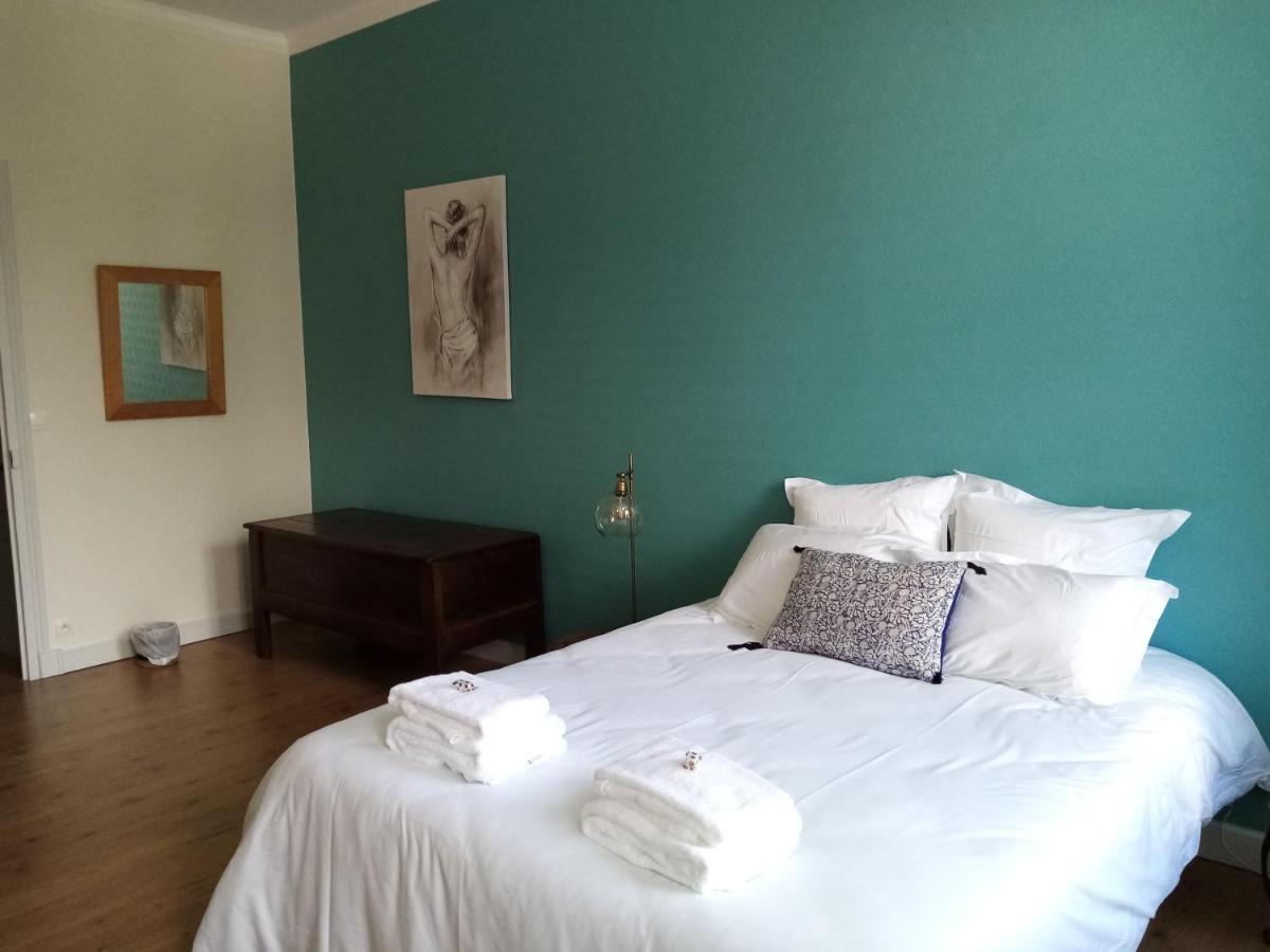 Bed and Breakfast Domaine De Pladuc Lachaise Экстерьер фото