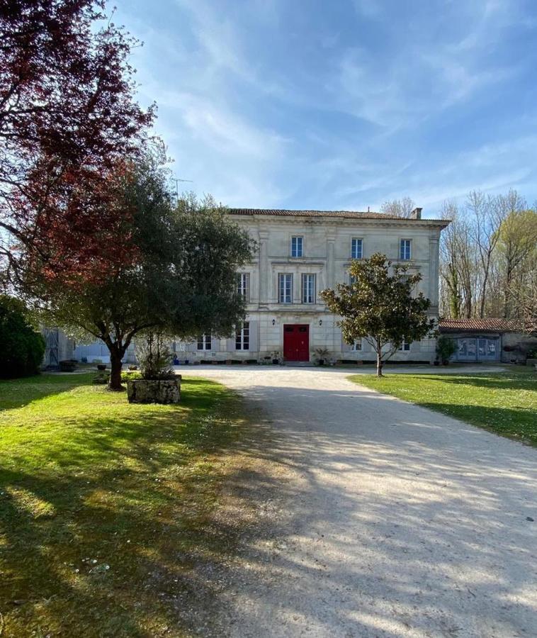 Bed and Breakfast Domaine De Pladuc Lachaise Экстерьер фото